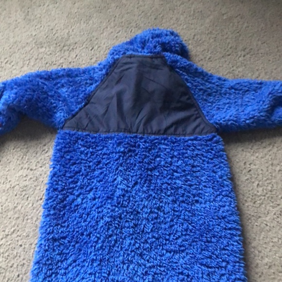 The North Face 6-12 months. Boys. Only worn a couple times. - Picture 7 of 9